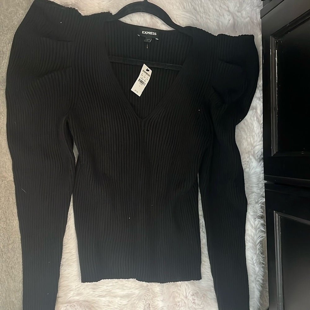 Large black long sleeves